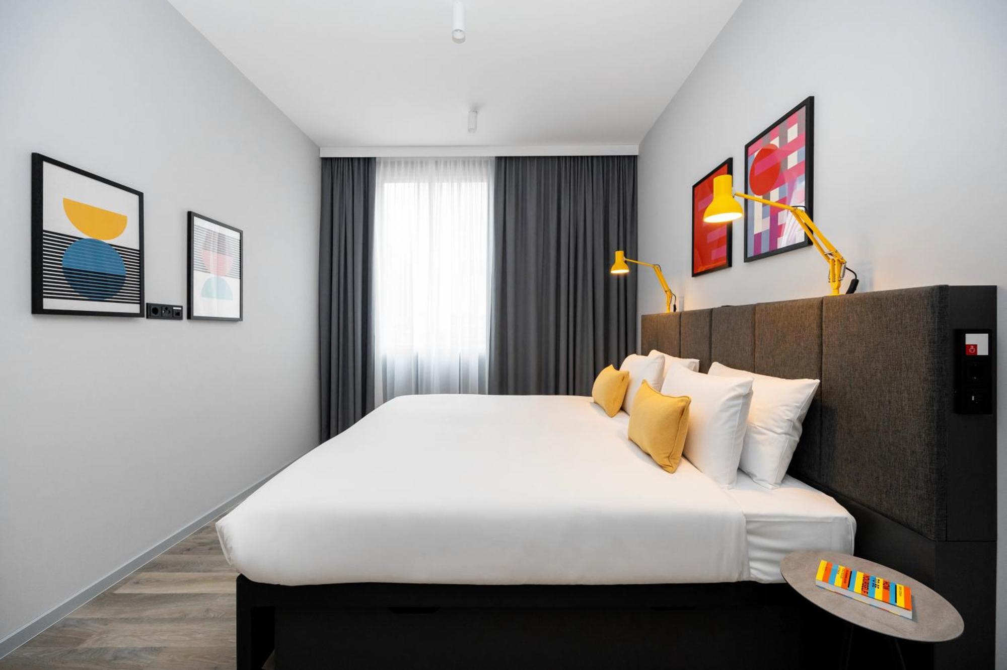 One Bed Accessible
